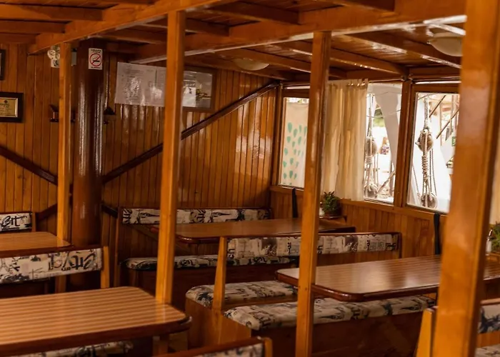 ספינת מלון Harbor Mb 